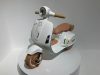 ⁦קטנוע וינטאג' לילדים Vintage Vespa 6V מבית BENO⁩ – תמונה ⁦2⁩